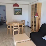 Apartment T3 Renove A 60m De La Avec Terrasse, Jardin Et Parking Clos - Fr-1-797-28 Port-la-Nouvelle