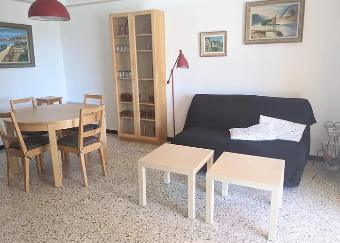 T3 Renove A 60m De La Avec Terrasse, Jardin Et Parking Clos - Fr-1-797-28 Lägenhet *