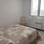 T3 Renove A 60m De La Avec Terrasse, Jardin Et Parking Clos - Fr-1-797-28