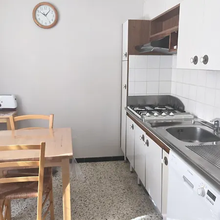 Apartmán T3 Renove A 60m De La Avec Terrasse, Jardin Et Parking Clos - Fr-1-797-28